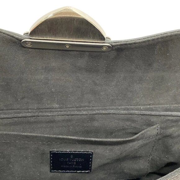 LOUIS VUITTON Pochette Montaigne Noir Epi Shoulder Bag 875-080825 - Picture 11 of 14